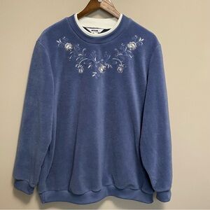 Alia Vintage 90s Blue Embroidered Fleece Crewneck Sweatshirt Women’s 2X